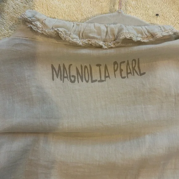 Magnolia Pearl Cream Poets Blouse - Picture 3 of 8